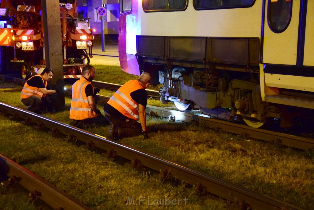 VU PKW Strab Koeln Niehl Amsterdamerstr Friedrich Karlstr P303.JPG - Miklos Laubert